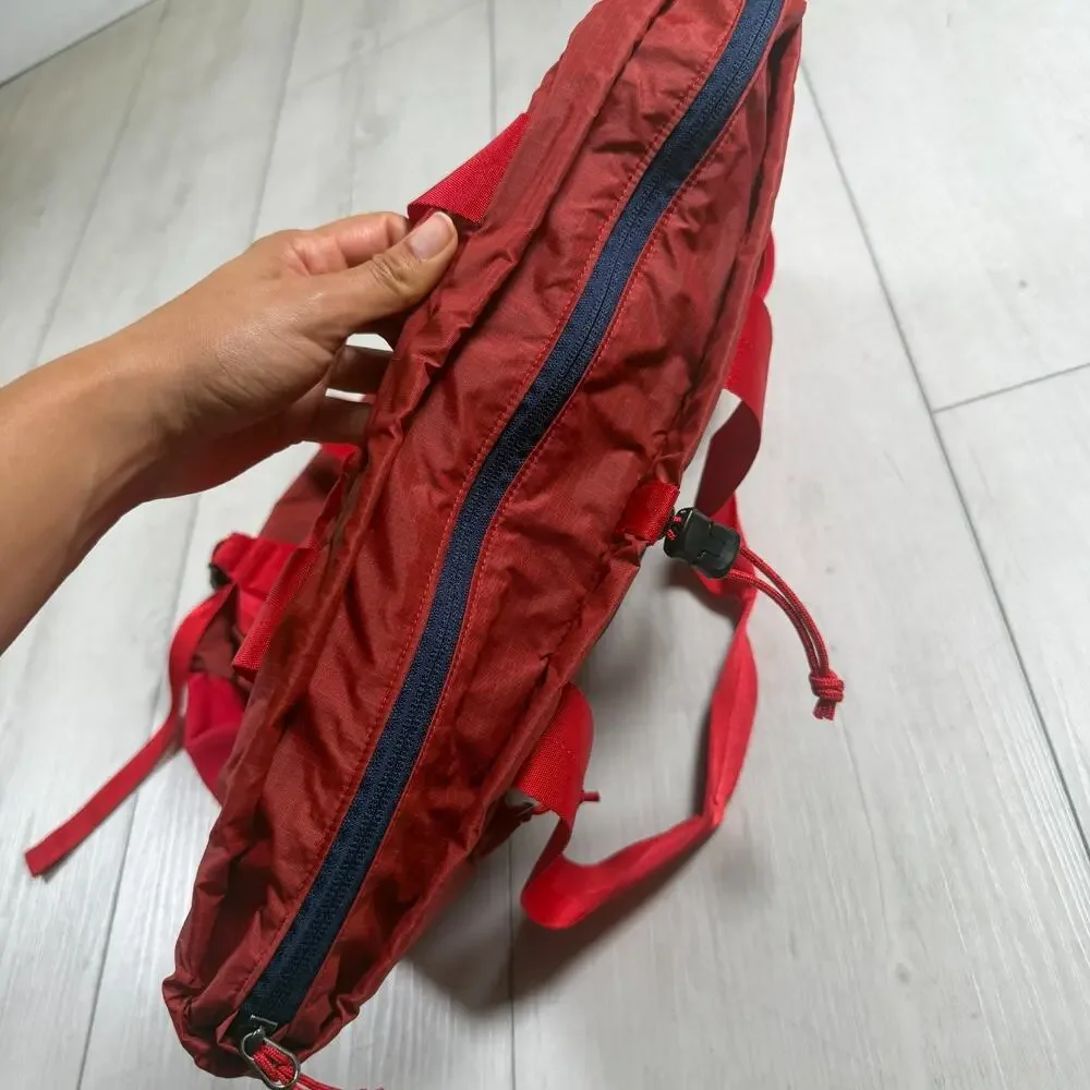 Patagonia Red Ultralight Black Hole Tote Bag Red Convertible Backpack Travel